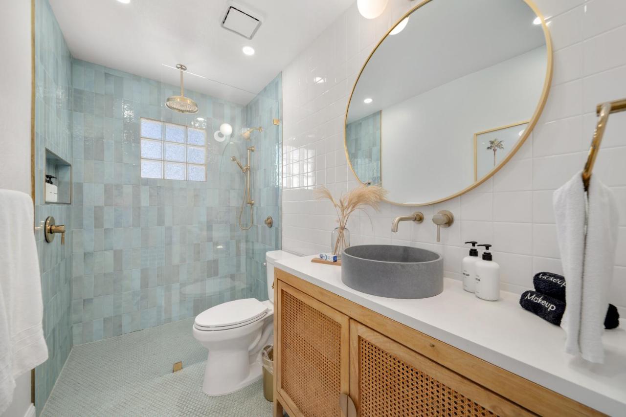 Luxury Villa 3 Blocks From The Beach With A Pool, Fire Pit And Outdoor Oasis Кейп Канаверал Екстериор снимка